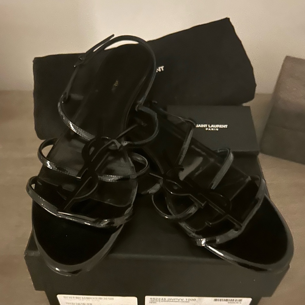 Yves Saint Laurent Cassandra patent leather Sandals